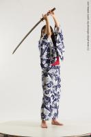 japanese woman in kimono with sword saori 03b